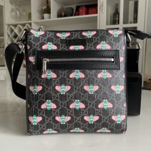 Real photos No 645054 Bee