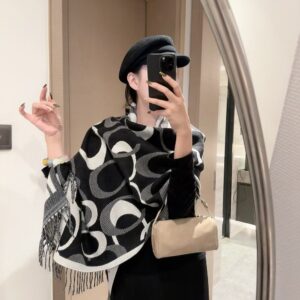 This COACH scarf only RMB