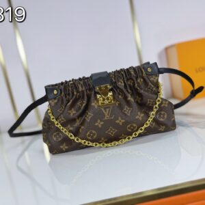 M27819 POCHETTE SLING From 2026