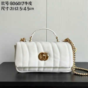 Real photos No 806017 Full