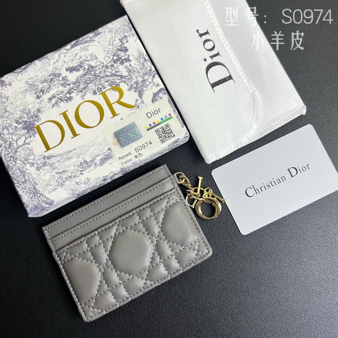 # Prom-only discount. Model: Item No.: S0974OVRB M81B T. Dimensions: 10.5 x 7.5 x 1 cm