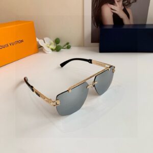 P90 Louis Vuitton polarized sunglasses, square frame, stylish, versatile, trendy sunglasses for travel and sun protection!